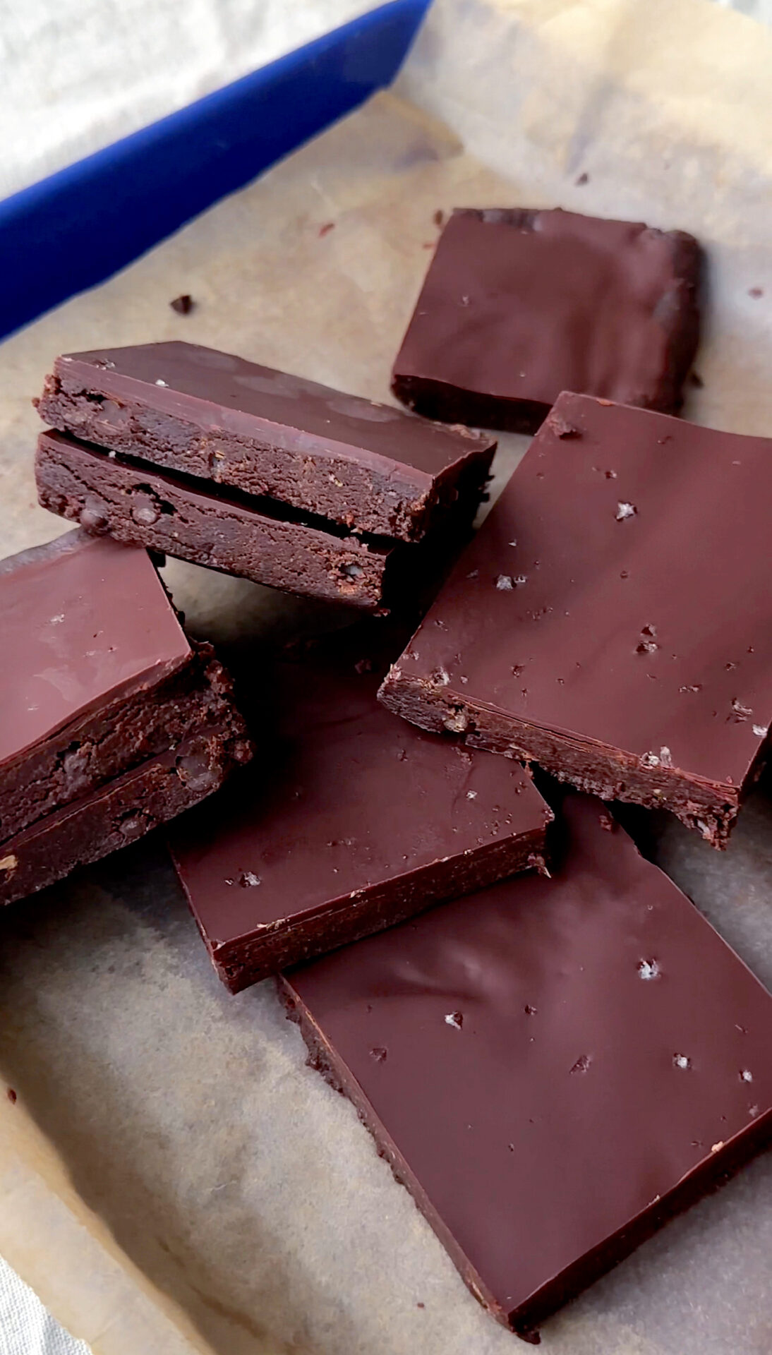 No Bake Brownie Bars - Samah Dada